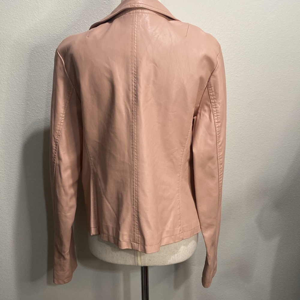 A new day jacket - Picture 3 of 3